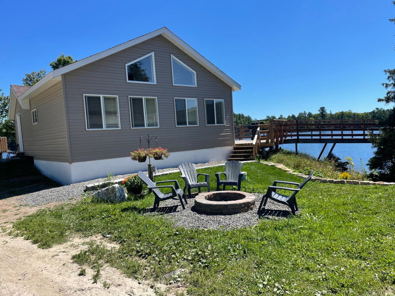 Lang Lake Resort, Whitefish Falls, Canada