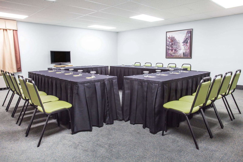 Super 8 by Wyndham Kindersley, Kindersley, Canada