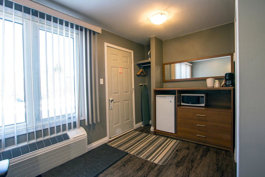 Howey Bay Motel, Red Lake, Canada