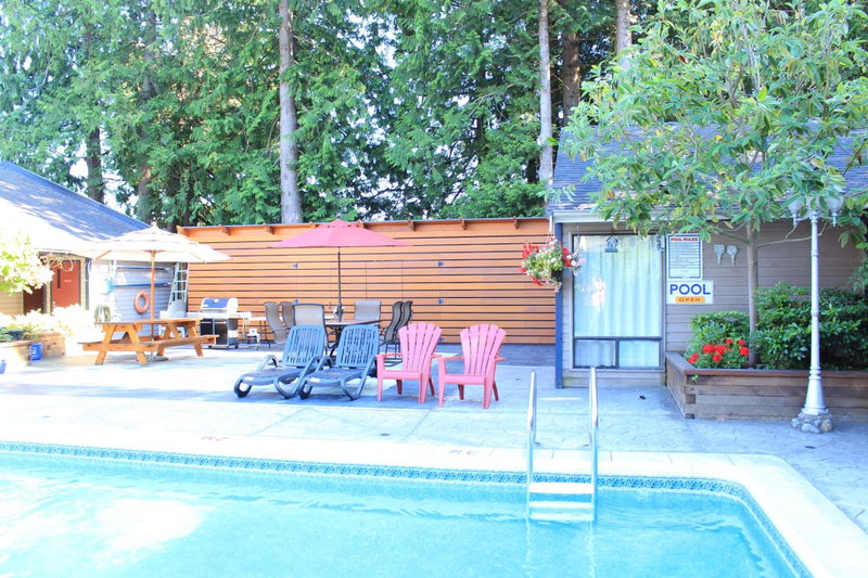 Sunshine Lodge Inn, Gibsons, Canada