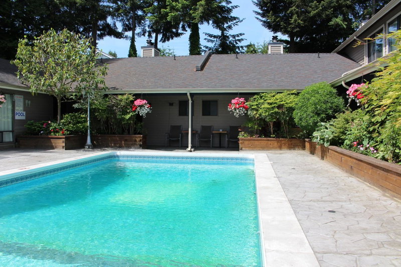 Sunshine Lodge Inn, Gibsons, Canada