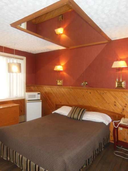 Motel Le Paysan, Montreal, Канада