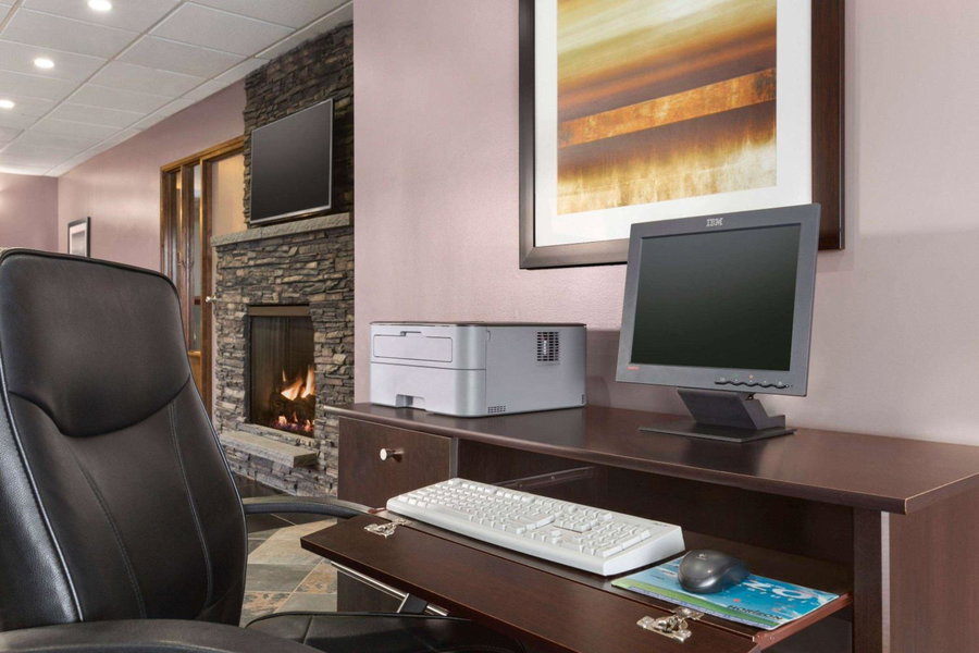 Travelodge by Wyndham Meadow Lake, Meadow Lake, Canada