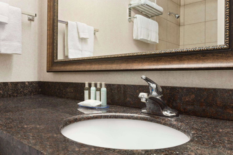 Travelodge by Wyndham Meadow Lake, Meadow Lake, Canada