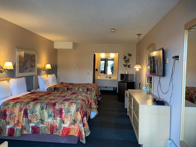 RANCHLAND Inn, Nanton, Canada