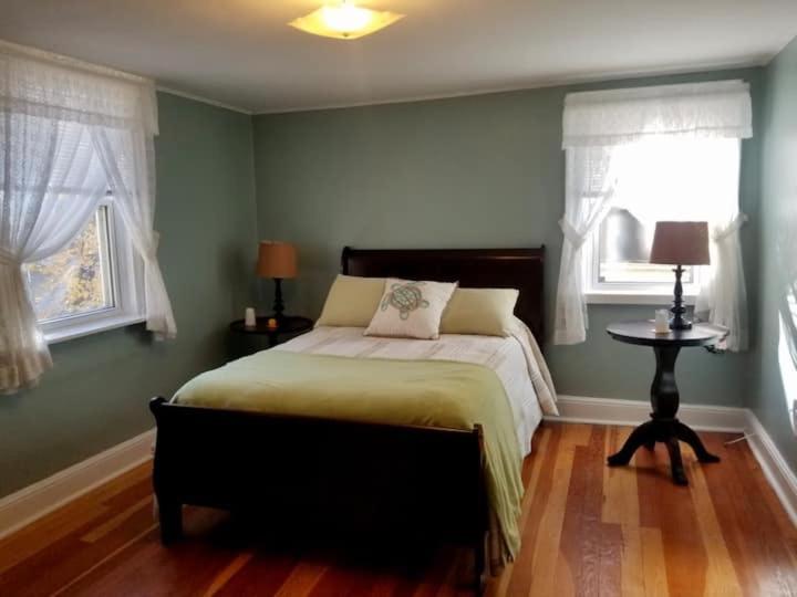 Sunny Home B&B, Charlottetown, Canada