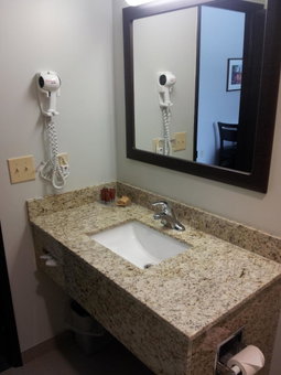 Midland Inn & Suites, Midland, Канада