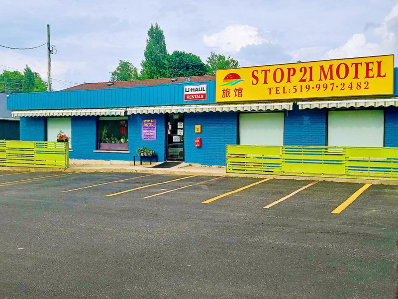 Stop 21 Motel, Southampton, Canada