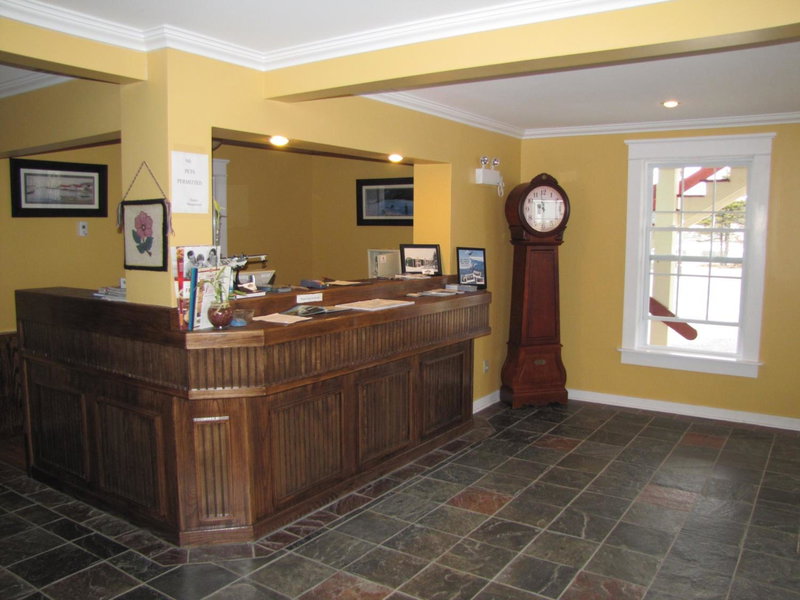 Grenfell Heritage Hotel & Suites, St. Anthony, Canada