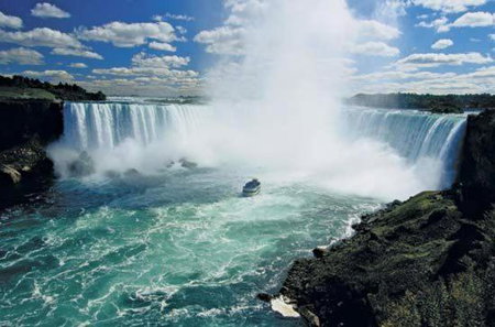 The Falls Family Lodge, Niagara Falls, Canadá