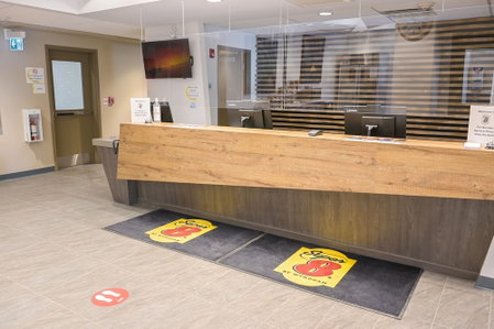 Super 8 by Wyndham Moosonee, Moosonee, Canada