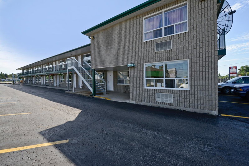 Angus Inn Motel, Angus, Canada