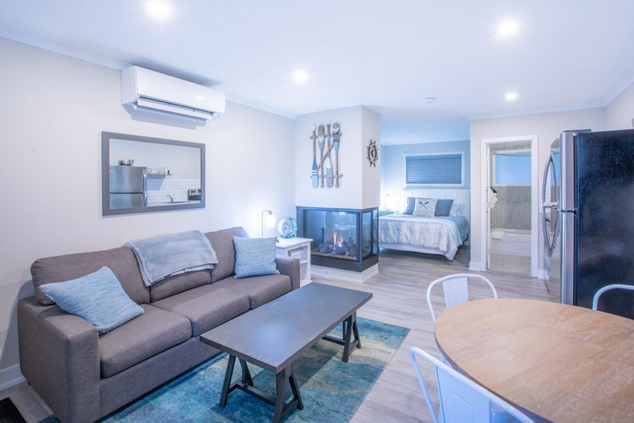 Boutique Suite #2, Blue Mountains, Canada