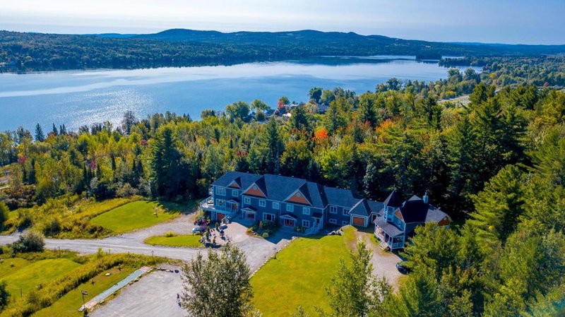 Au Sommet du Lac Magog, Magog-Orford, Kanada