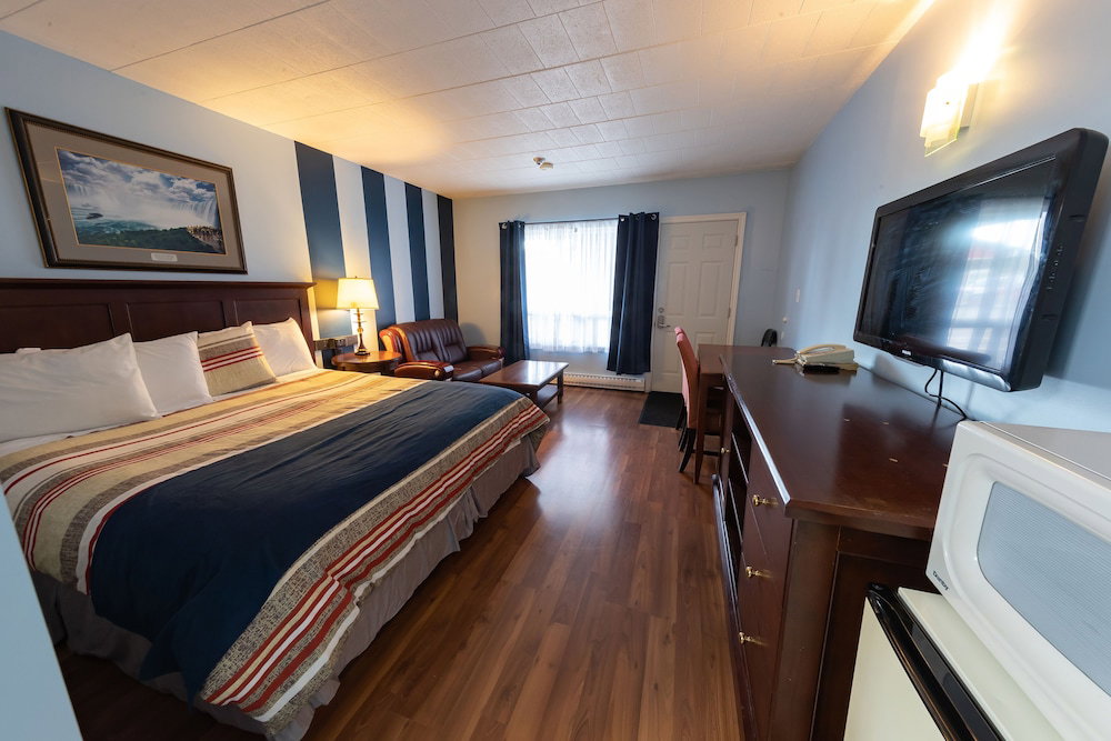 Hotel · Villager Lodge, Niagara Falls
