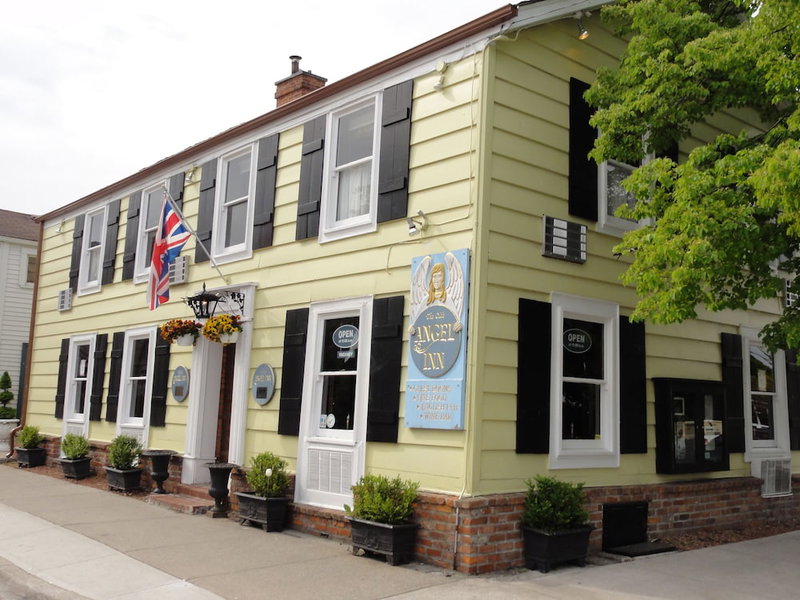 The Olde Angel Inn, Niagara-on-the-Lake, Canada