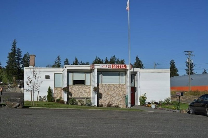 99 Mile Motel, 100 Mile House, Canada