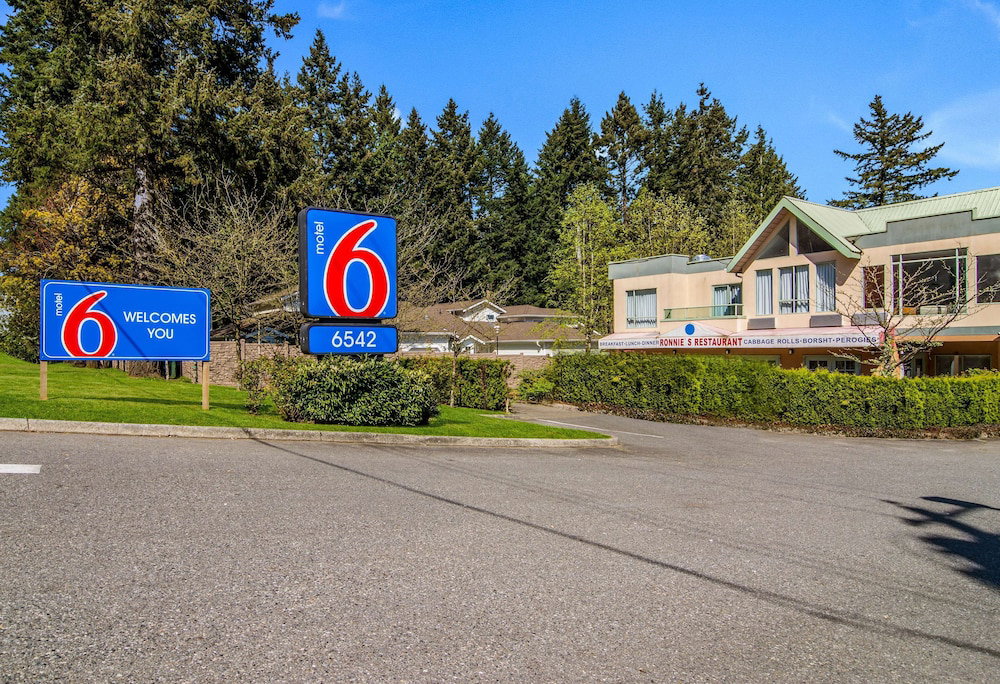 Motel 6 Surrey, BC, Canada