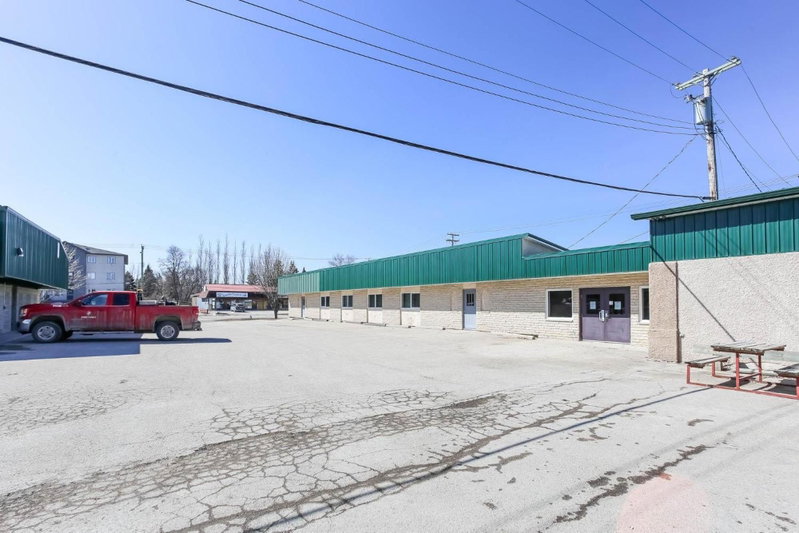 Altona Hotel, Altona, Canada