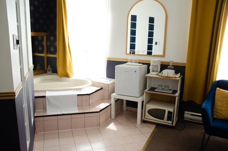 Hotel Dorion, Montréal, Canada