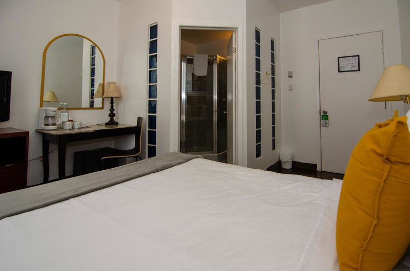 Hotel Dorion, Montréal, Canada