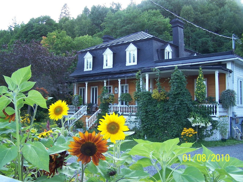 Auberge du Sault-à-la-Puce, Chateau Richer, Canada