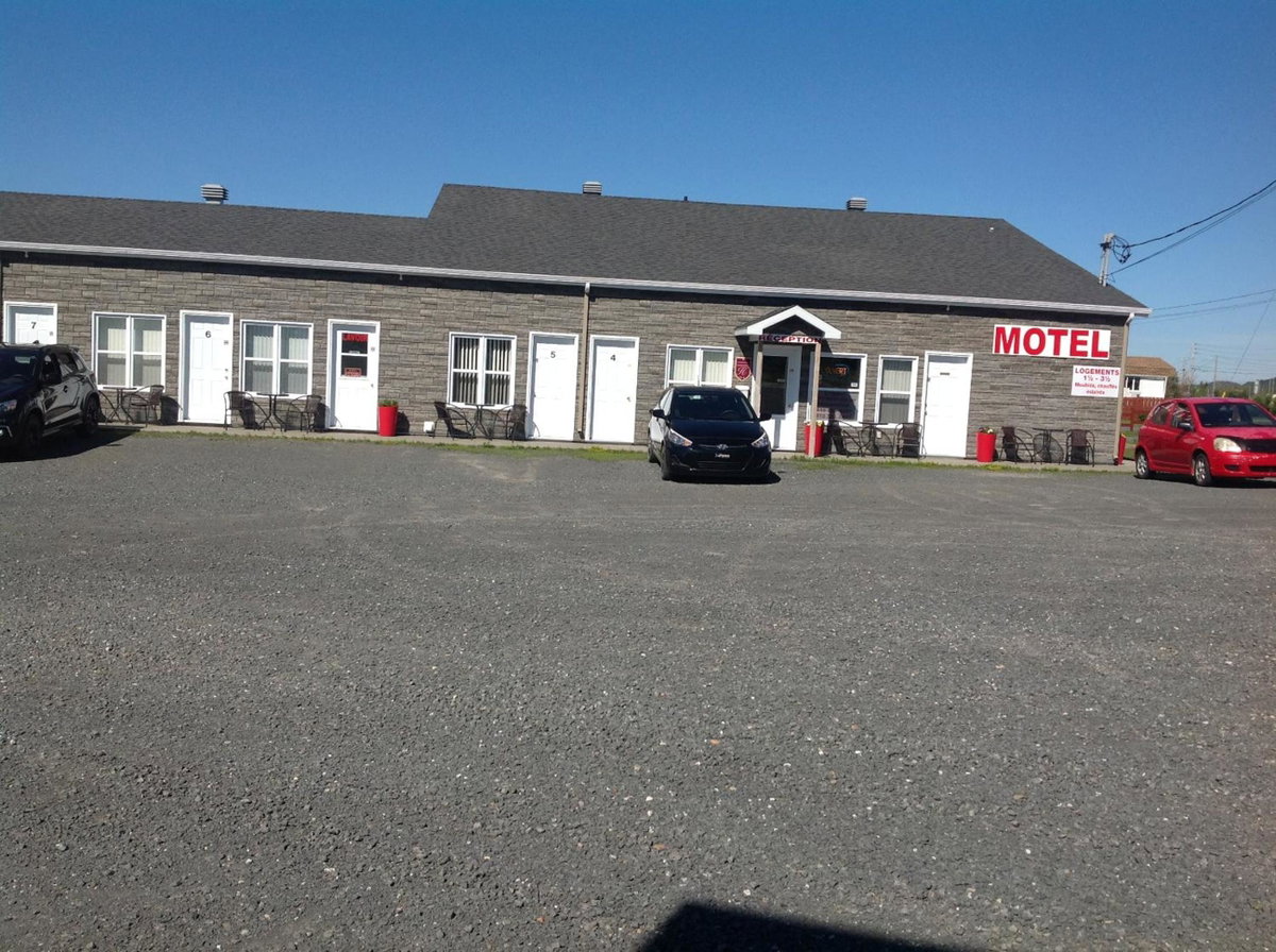 Hotel · Les studios de la mer, Matane