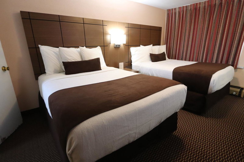 Motel 6 Campbellford, ON, Quinte West, Canada