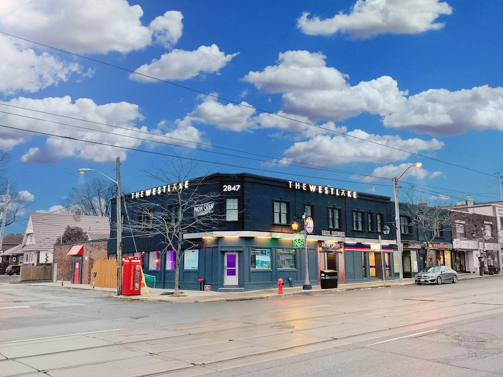 TheWestlake, Kanada