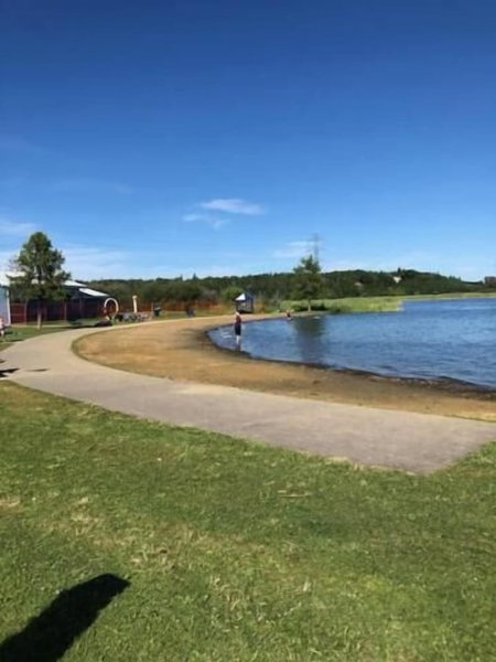 Shoreside Inn & Suites, Wabamun, Canada