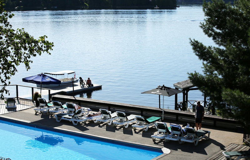 Sir Sam's Inn & Waterspa - Adults Only, Dysart et al, Canada