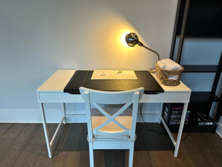 Vancouver West Cozy Retreat by Host Launch, Vancouver, Canadá