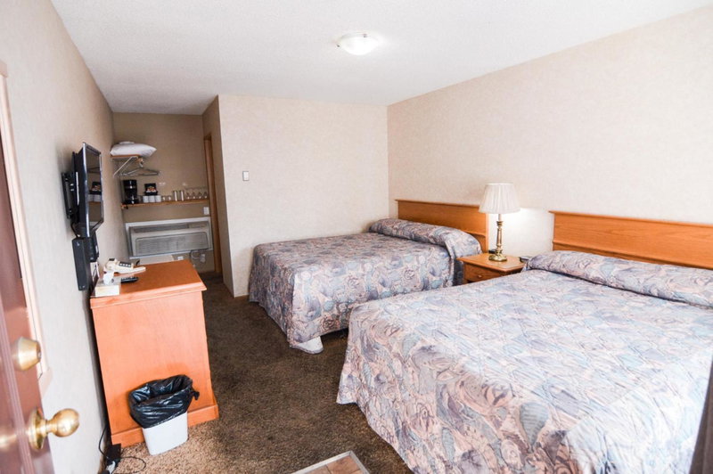 Shoreline Resort Condominiums, Penticton, Canada