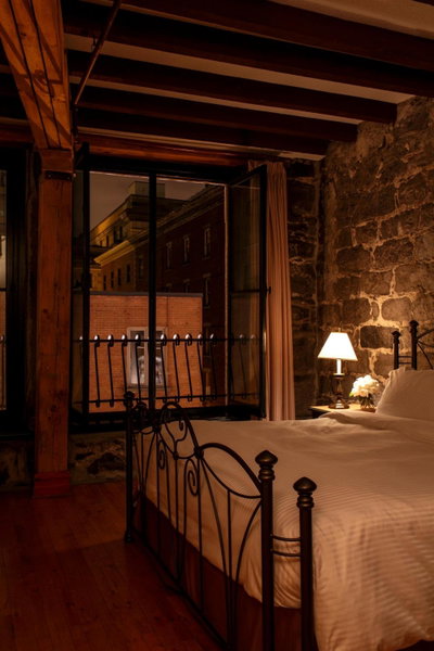 Auberge du Vieux Port by Gray Collection, Montréal, Canada