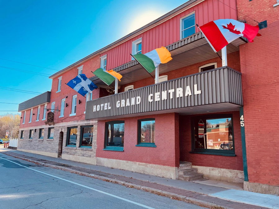 Grand Central Hotel Richmond, Richmond, Canada