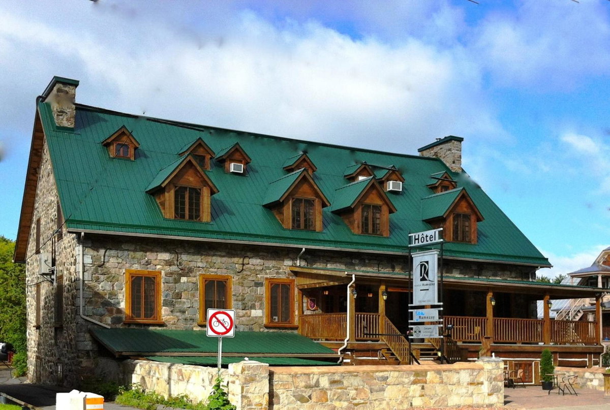 Hotel · Manoir Ramezay, Marieville
