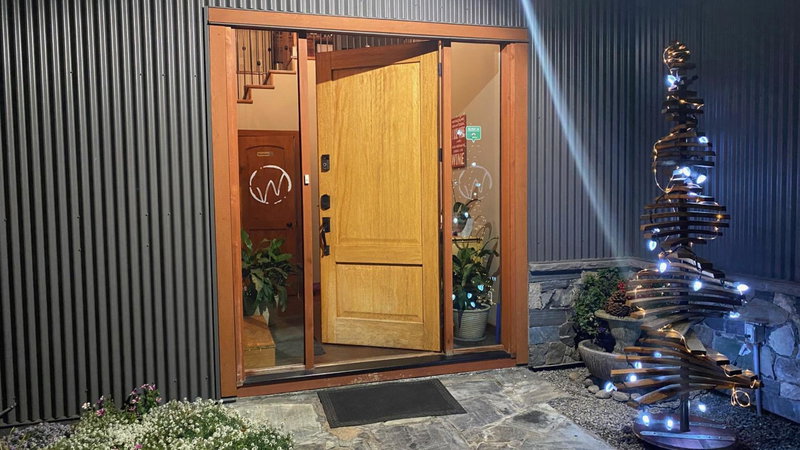 Wesbert Winery & Guest Suites, Penticton, Canada