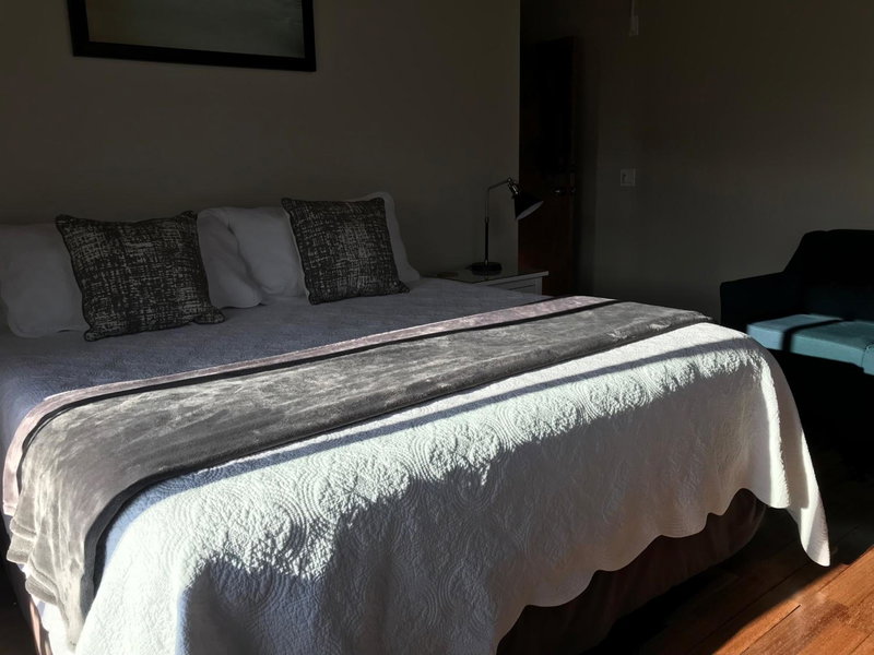 Wesbert Winery & Guest Suites, Penticton, Canada