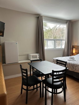 Auberge Morritt, Mont-Tremblant, Canada