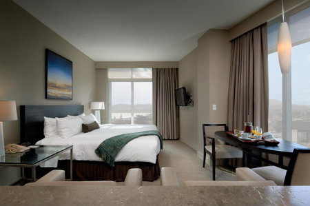 The Sidney Pier Hotel, Sidney, Canada