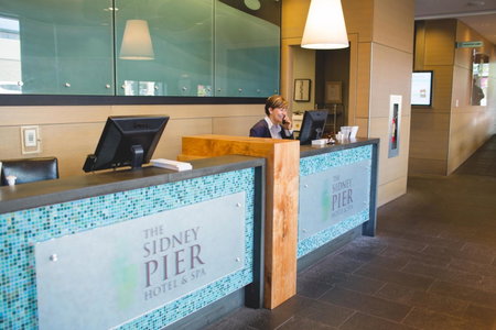 The Sidney Pier Hotel, Sidney, Canada