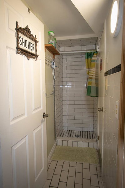 Pring Guesthouse, Hamilton, Canada