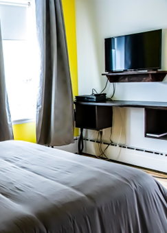 auberge les deux tours, Jonquiere, Canada