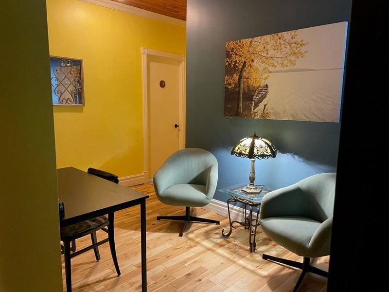 auberge les deux tours, Jonquiere, Canada