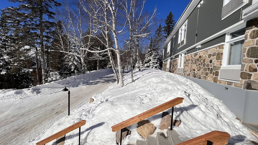 Hotel Far Hills, Val Morin, Canada