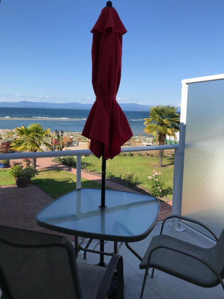 Buena Vista by the Sea, Qualicum Beach, Canadá