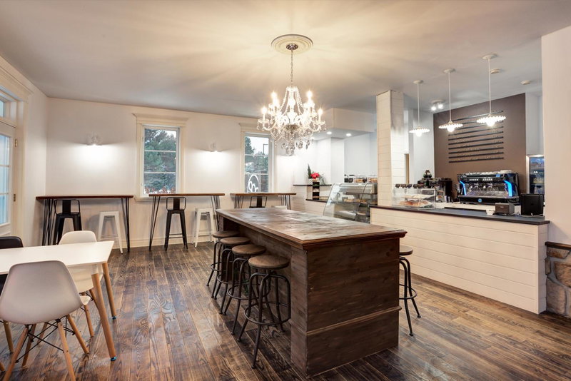 Le 900 Tremblant Inn Café and Bistro, Mont-Tremblant, Canada