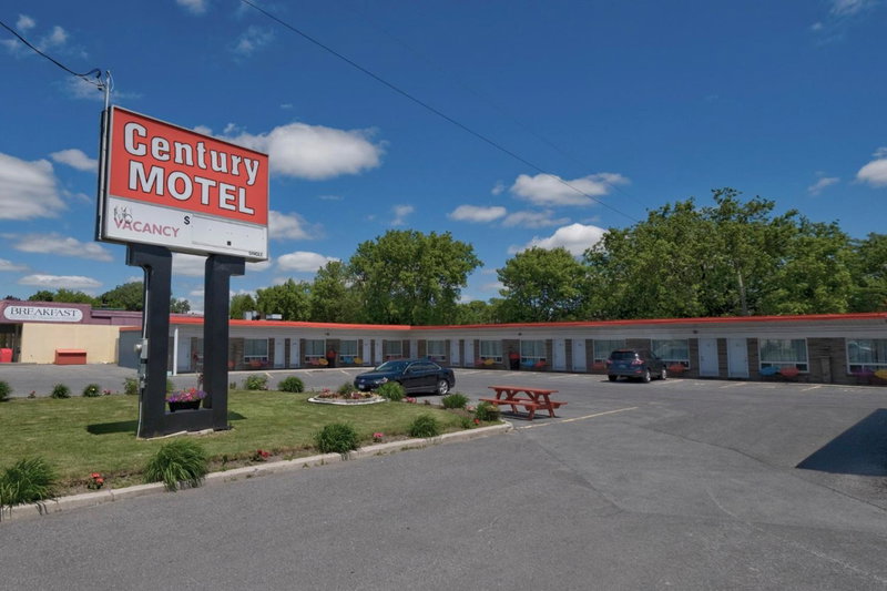 Century Motel, Cornwall, Canada