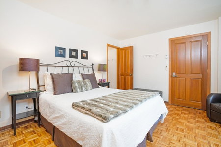 Accueil Chez Francois, Montréal, Canada