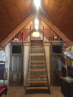 The Old Church B&B, Warner, Canada